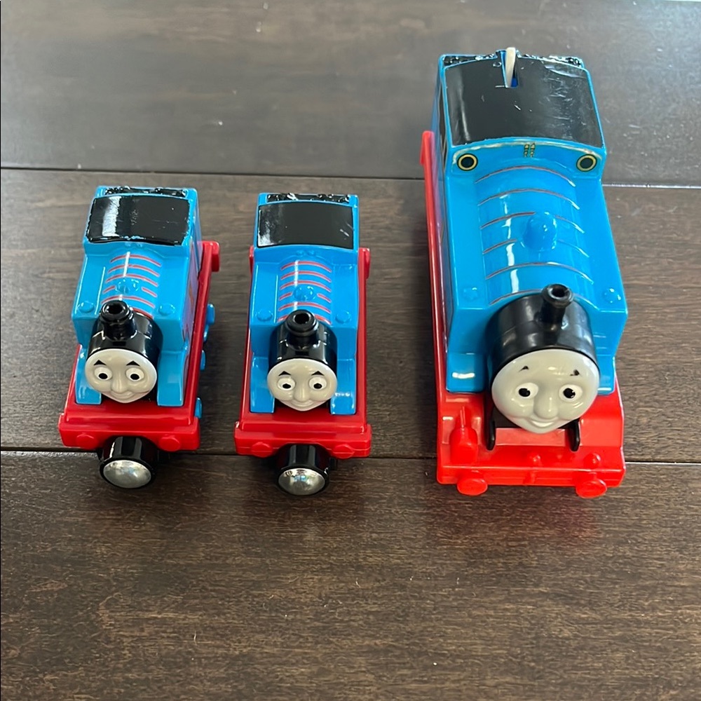 3 Thomas & Friends Toy Train Set